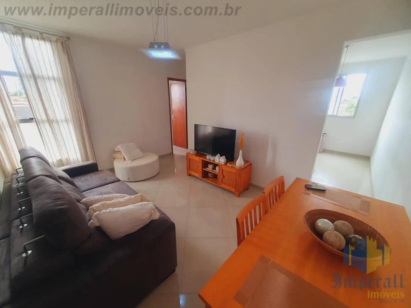 Comprar Apartamento / Padrão em São José dos Campos R$ 280.000,00 - Foto 1