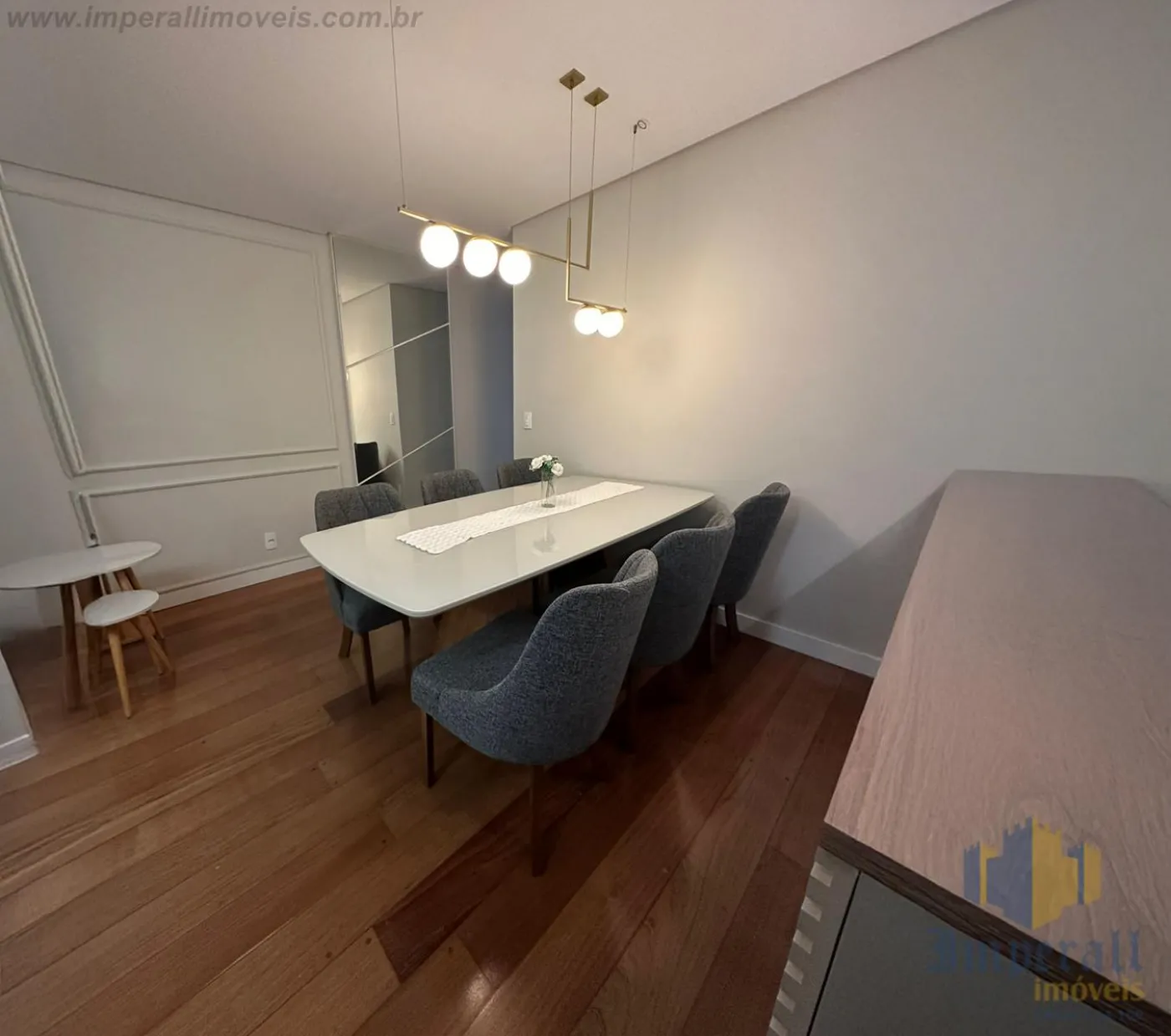 Comprar Apartamento / Padrão em São José dos Campos R$ 870.000,00 - Foto 2