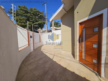 Alugar Casa / Rua Pública em Jacareí. apenas R$ 645.000,00