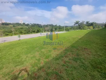 Terreno comercial pequeno aclive 1062,53 m² ao lado Vivva Residencial Clube Jacareí SP