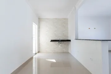 Casa térrea rua publica 3 dormitórios 1 suíte 105 m² Jardim das Industrias Sjc SP 2 vagas